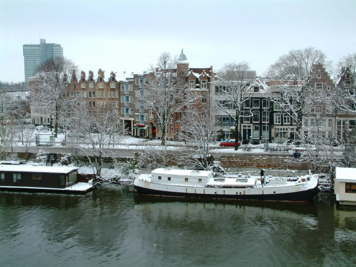 An Amsterdam canal in winter