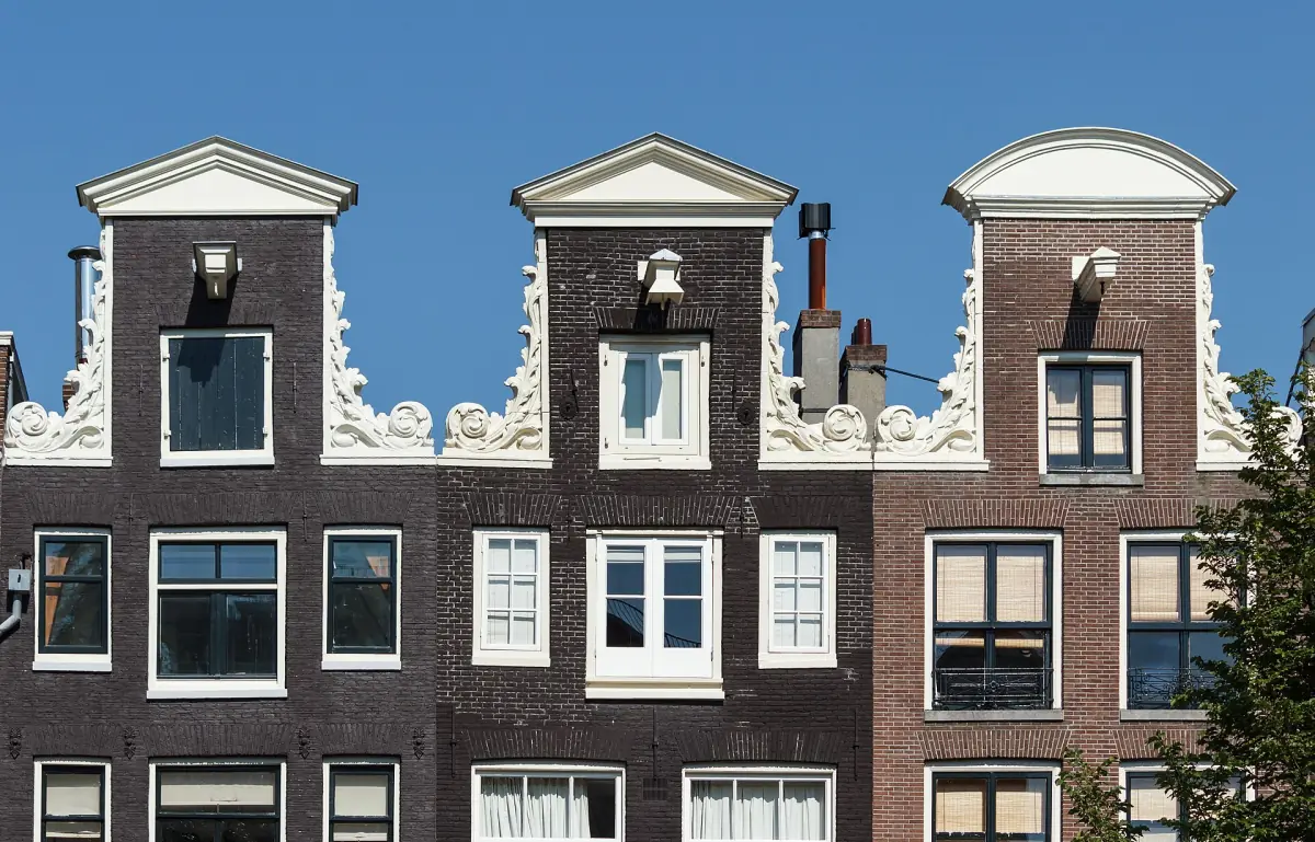 Neck gables on the Prinsengracht